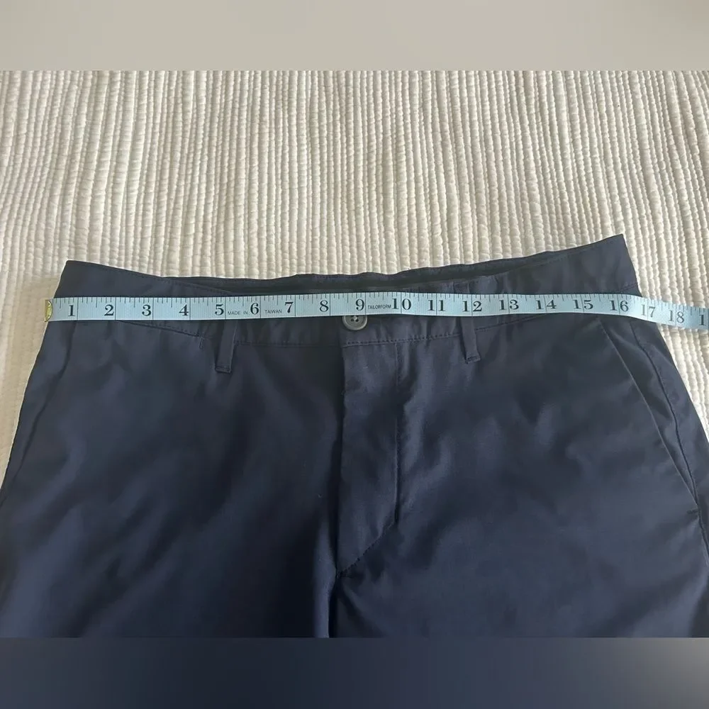 Tommy Bahama Men’s Navy Blue Flat Front Chino Shorts Size 32